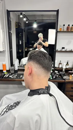 MĘSKA IZBA Barber Tychy Fryzjer Męski